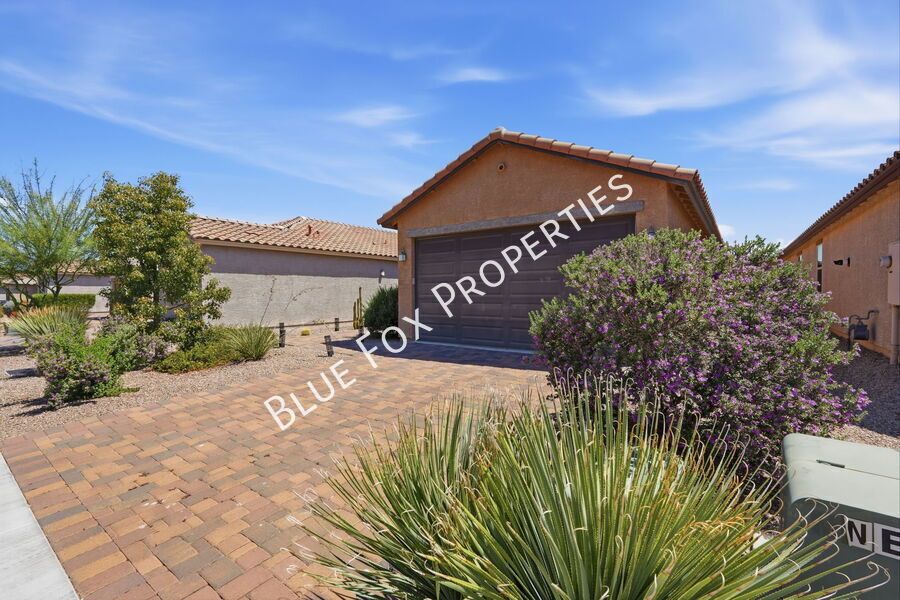 8670 North Genoa Court property image