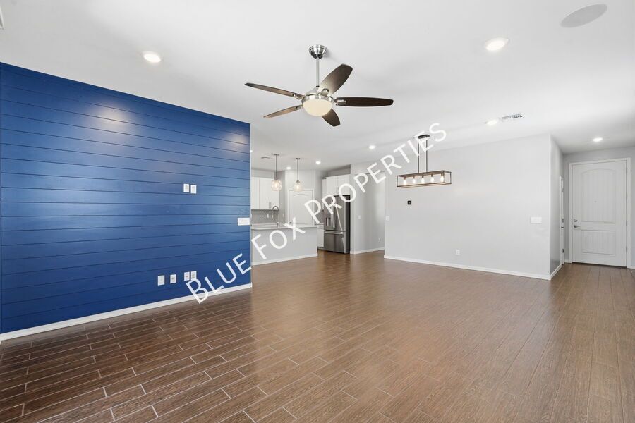 8670 North Genoa Court property image