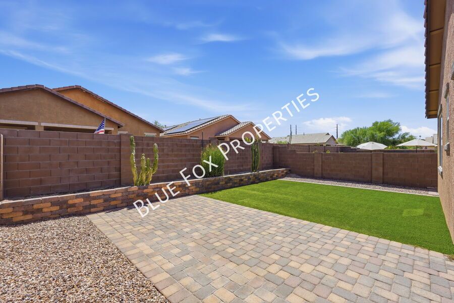 8670 North Genoa Court property image