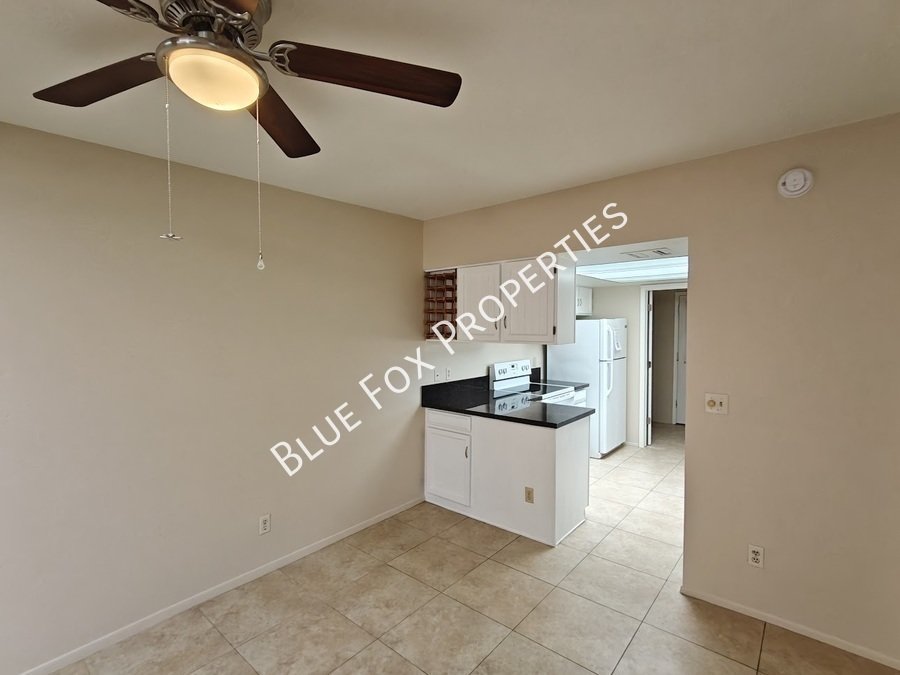 8305 N Midnight Way property image
