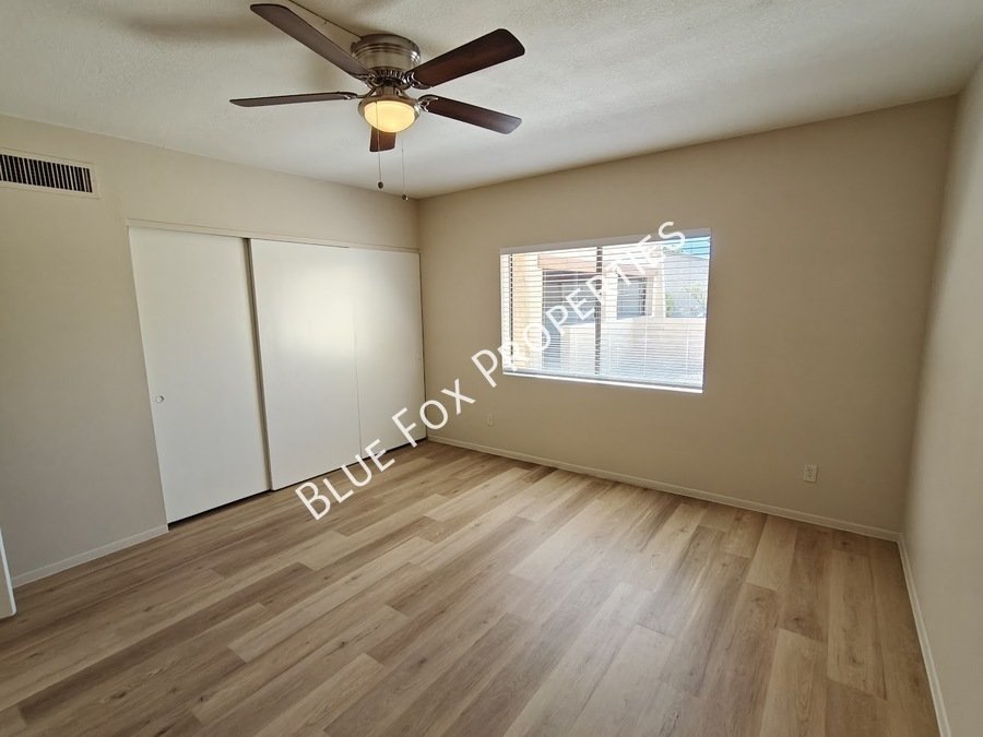 8305 N Midnight Way property image