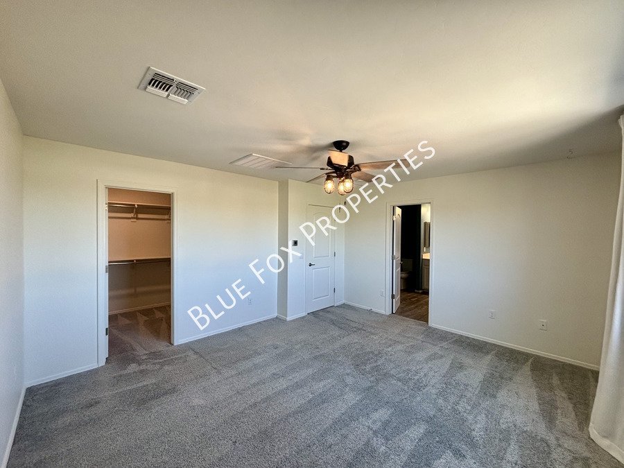 6217 North Saguaro Post Place property image