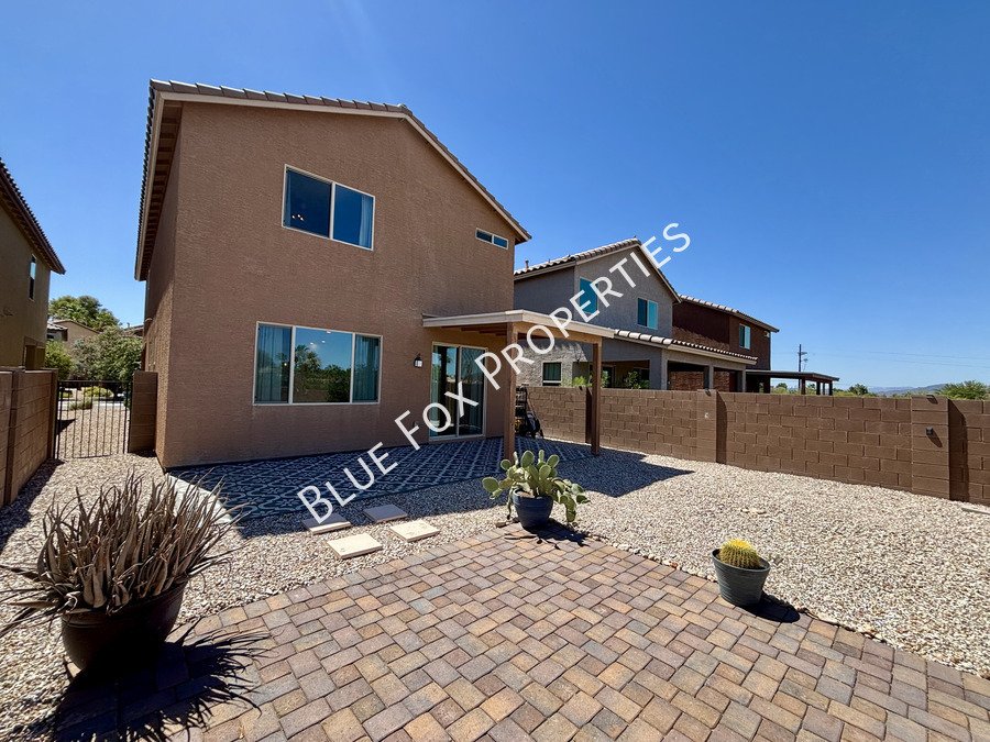 6217 North Saguaro Post Place property image