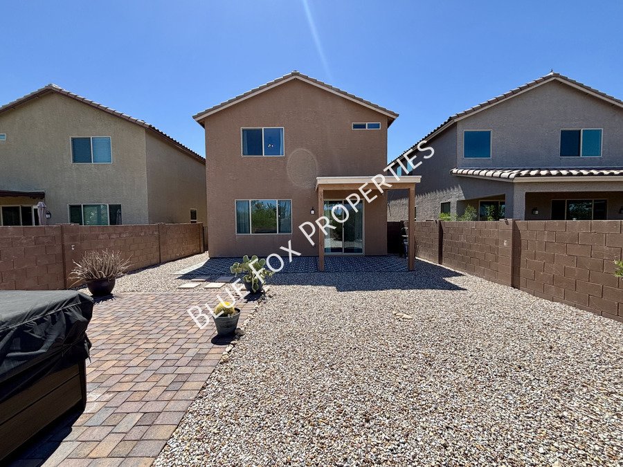 6217 North Saguaro Post Place property image