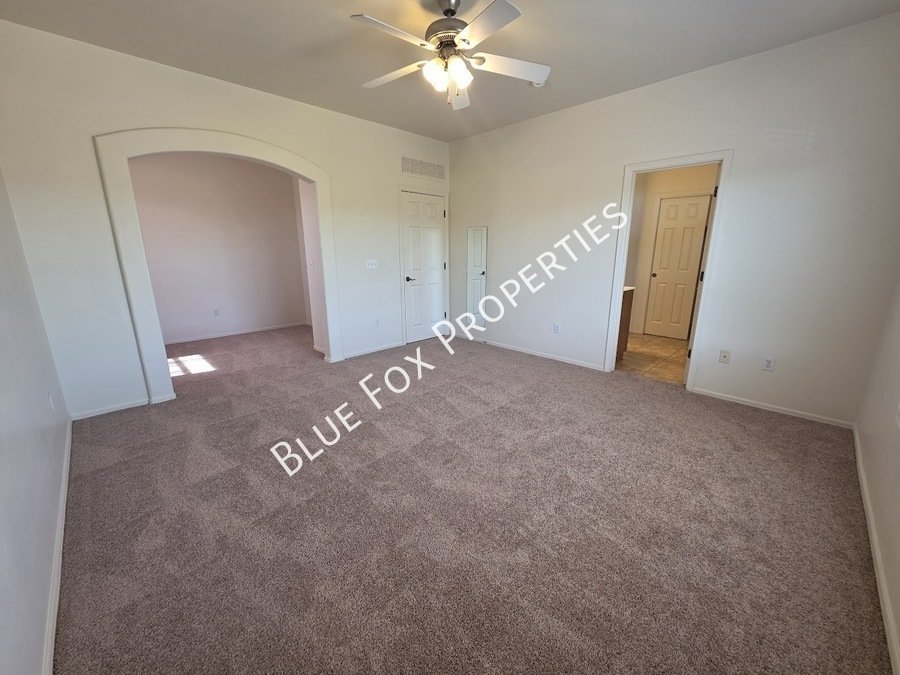 3 bed, 2.5 bath home, located close to schools, shopping and more! Peaceful neighborhood property image