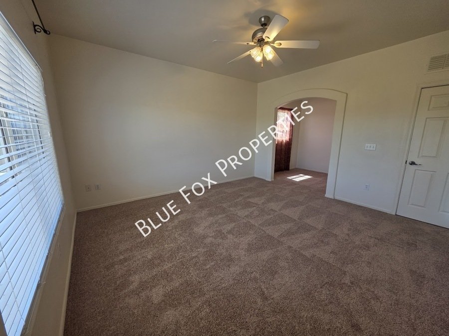3 bed, 2.5 bath home, located close to schools, shopping and more! Peaceful neighborhood property image