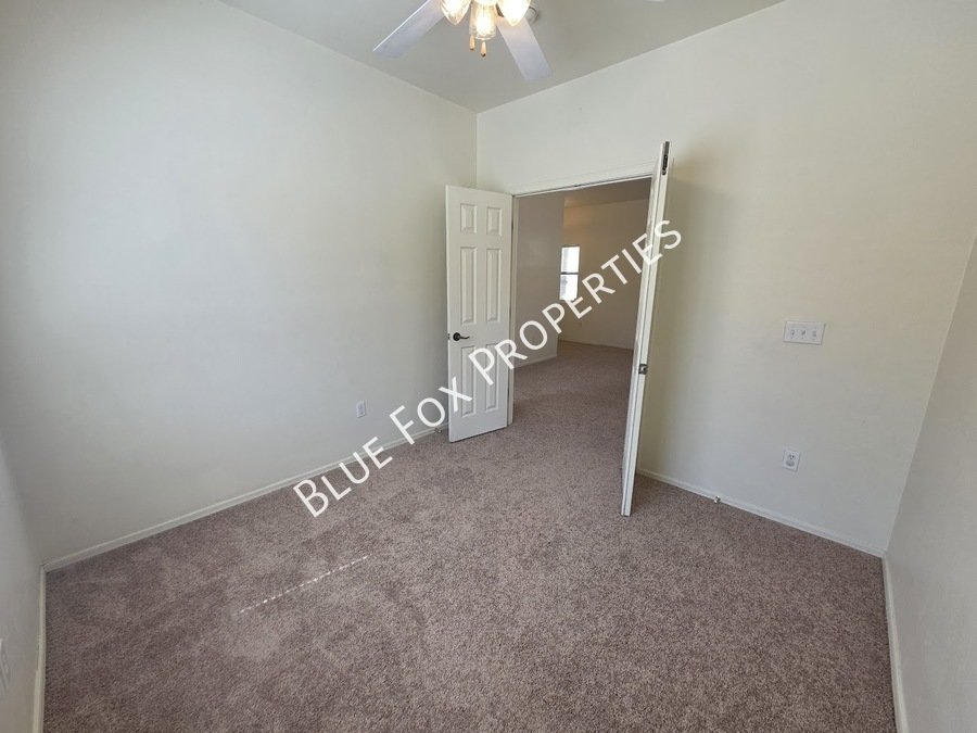 3 bed, 2.5 bath home, located close to schools, shopping and more! Peaceful neighborhood property image