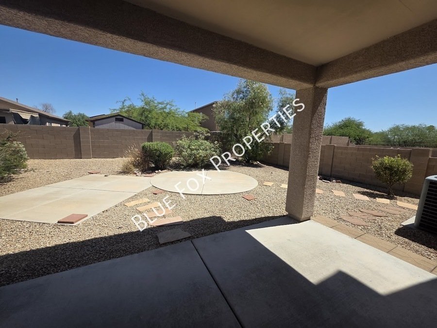 3 bed, 2.5 bath home, located close to schools, shopping and more! Peaceful neighborhood property image