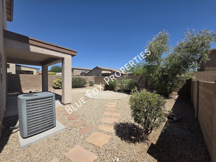3 bed, 2.5 bath home, located close to schools, shopping and more! Peaceful neighborhood property image