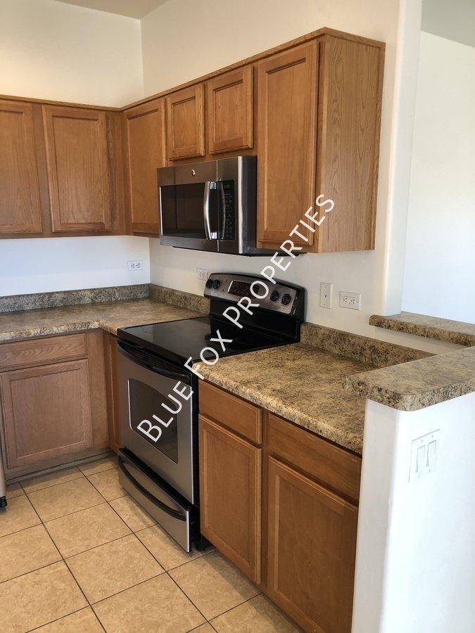 Massive 3 bd, 2-story home with loft! property image