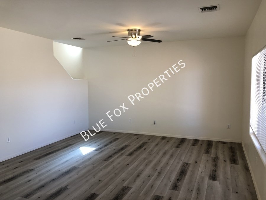 Massive 3 bd, 2-story home with loft! property image