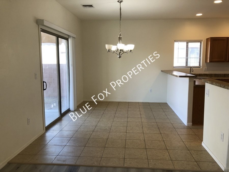 Massive 3 bd, 2-story home with loft! property image