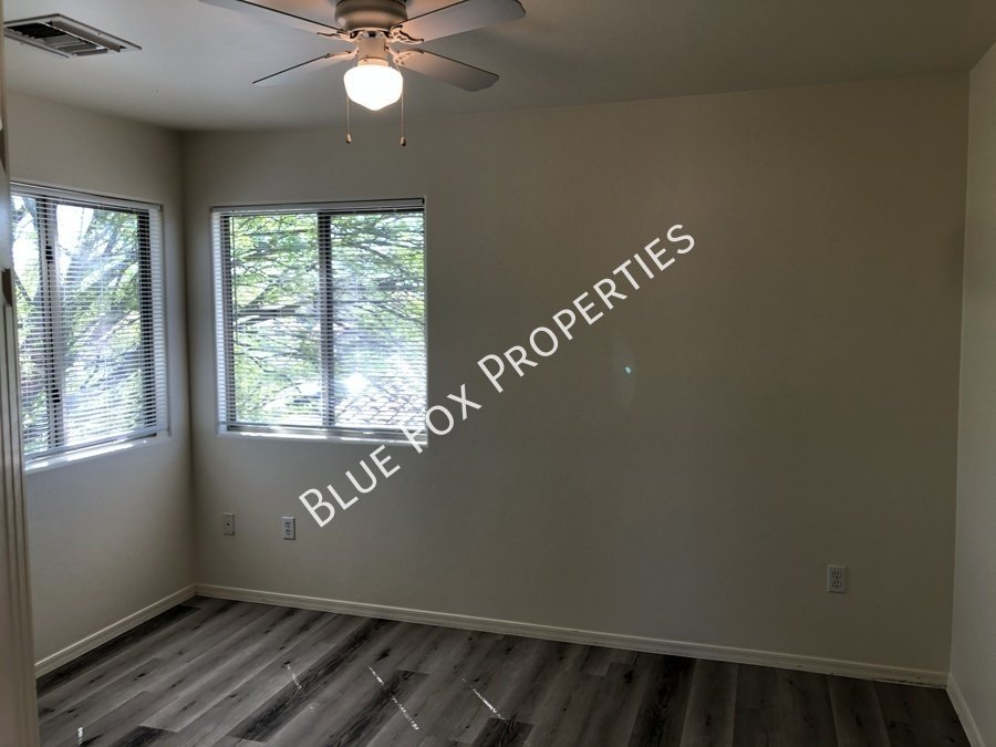 Massive 3 bd, 2-story home with loft! property image