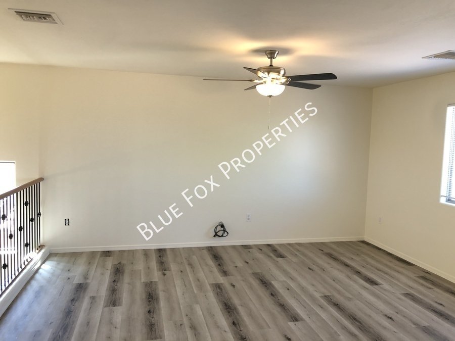 Massive 3 bd, 2-story home with loft! property image