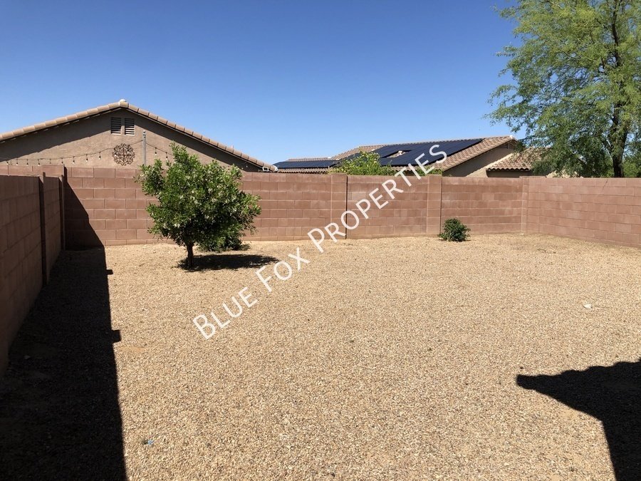 Massive 3 bd, 2-story home with loft! property image