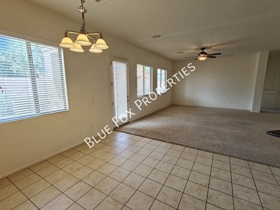 Gorgeous home in Sahuarita, enjoy all of the amenities the community has to offer! property image
