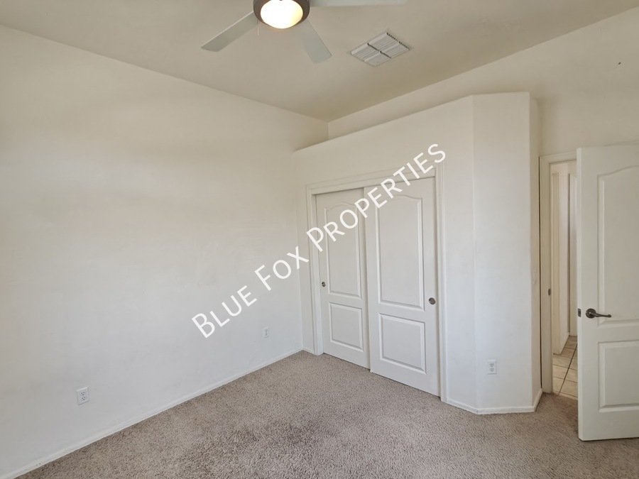 Gorgeous home in Sahuarita, enjoy all of the amenities the community has to offer! property image