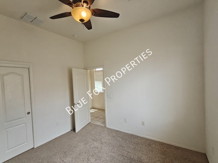 Gorgeous home in Sahuarita, enjoy all of the amenities the community has to offer! property image