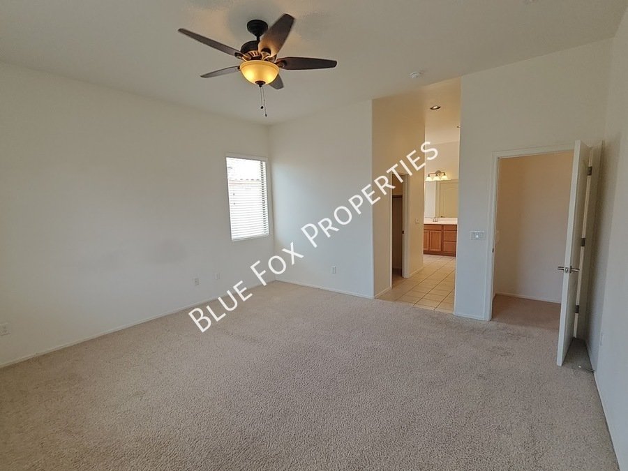 Gorgeous home in Sahuarita, enjoy all of the amenities the community has to offer! property image