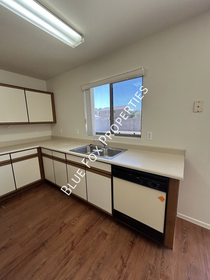 Beautiful 3 bed 2 bath Home! property image