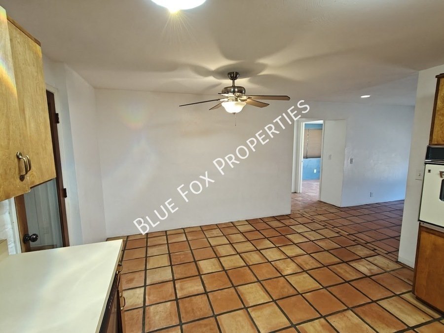 2781 W Calle Carapan property image