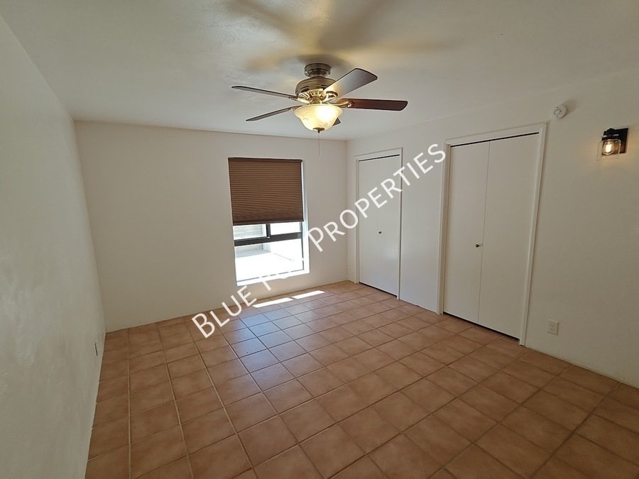 2781 W Calle Carapan property image