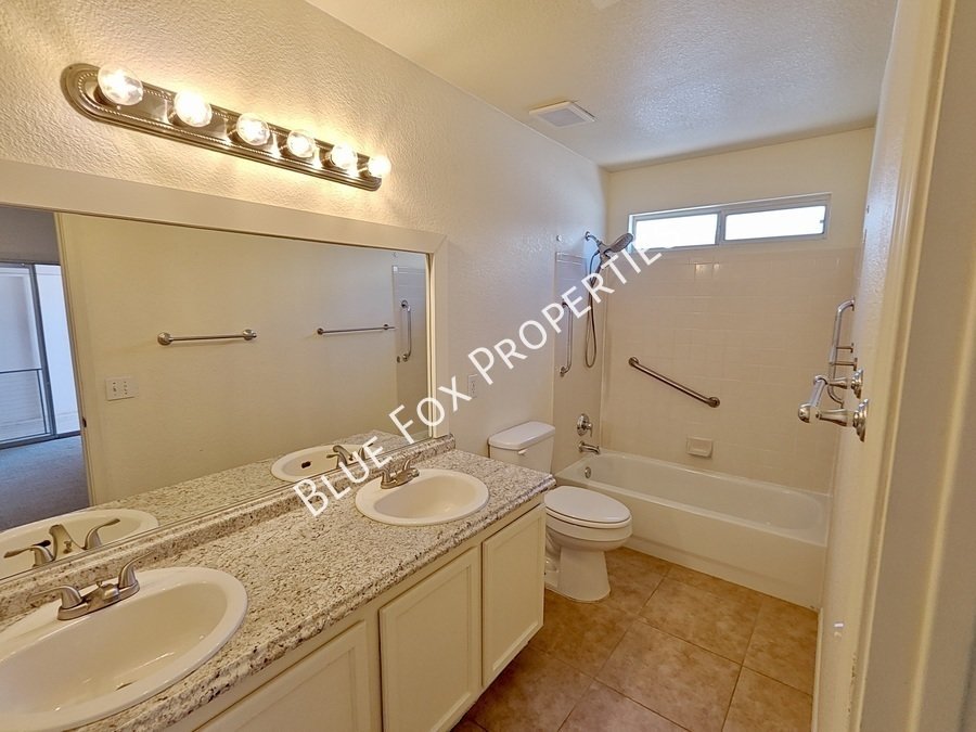 6442 E Mary Drive property image