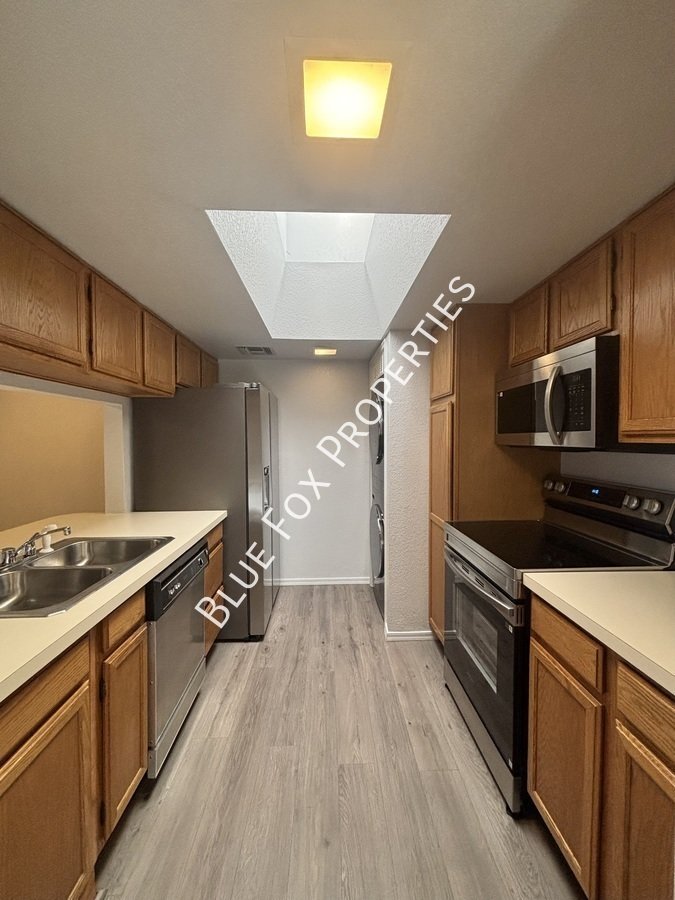 1721 W Dalehaven Cir property image