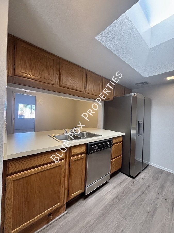 1721 W Dalehaven Cir property image