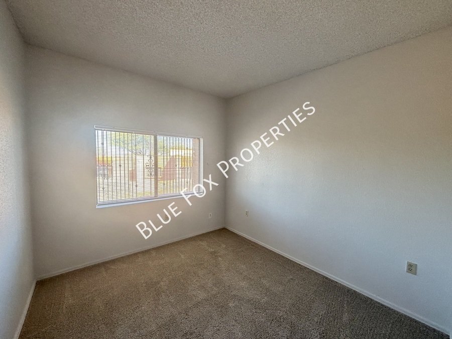 1721 W Dalehaven Cir property image