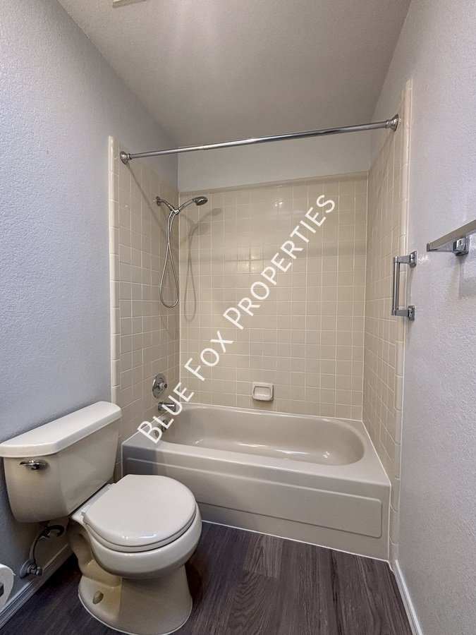 1721 W Dalehaven Cir property image