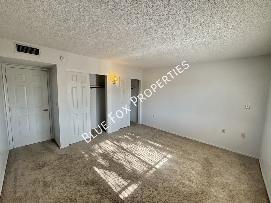 1721 W Dalehaven Cir property image