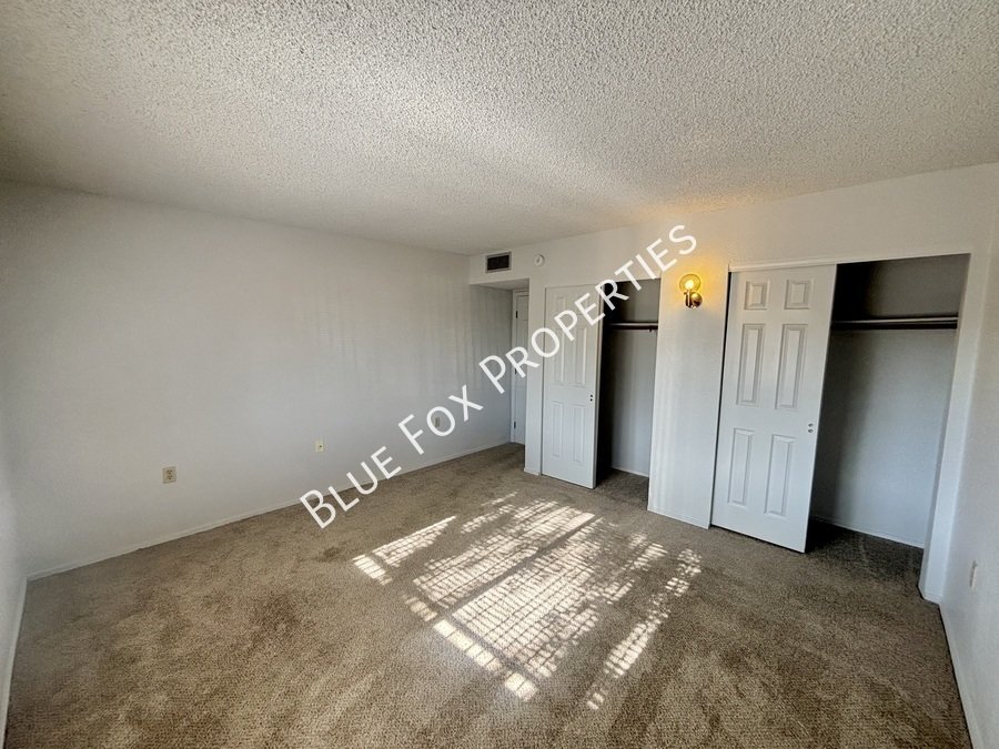 1721 W Dalehaven Cir property image