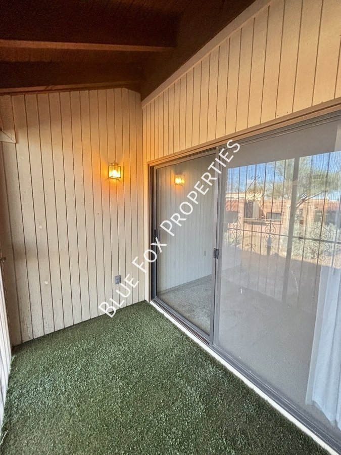 1721 W Dalehaven Cir property image