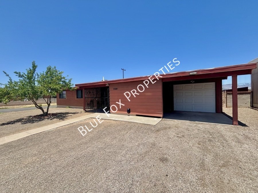 7329 E 28th Pl property image