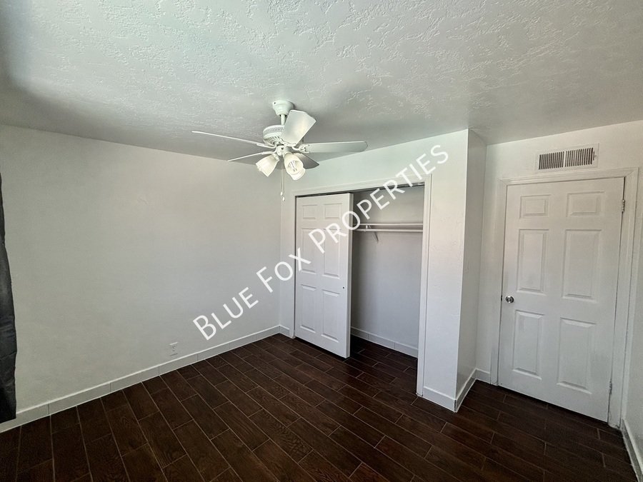 7329 E 28th Pl property image