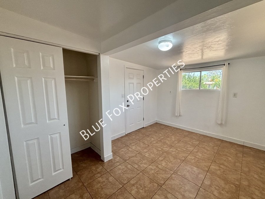 7329 E 28th Pl property image