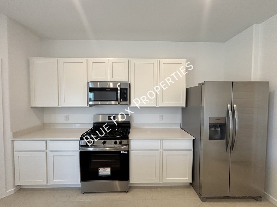 10253 West Sumullen St property image