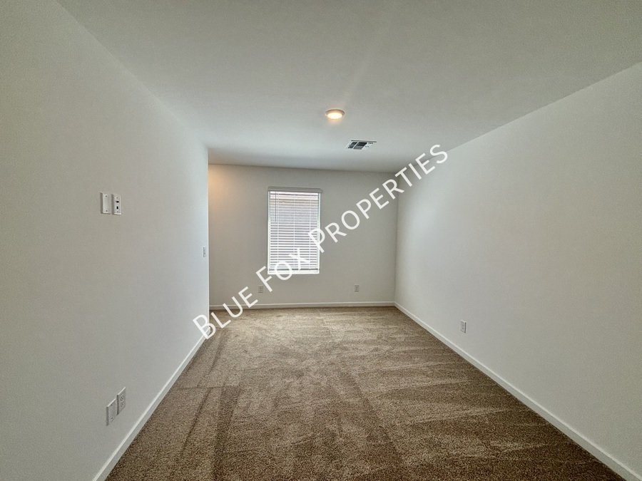 10253 West Sumullen St property image