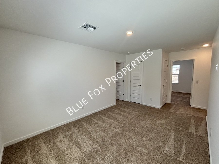 10253 West Sumullen St property image