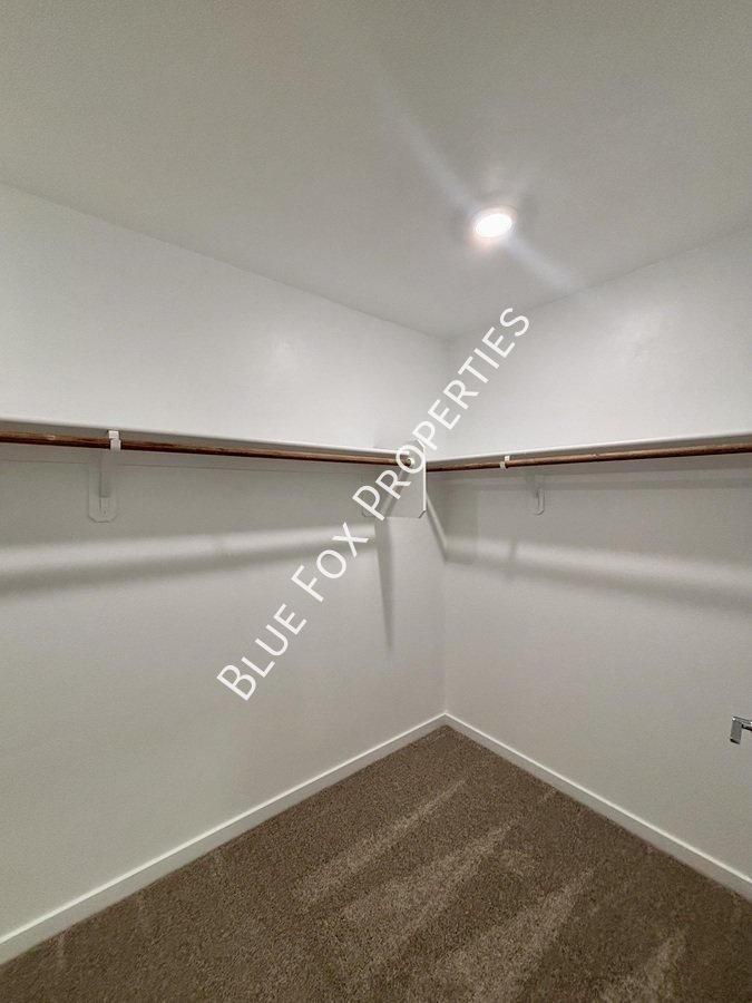 10253 West Sumullen St property image