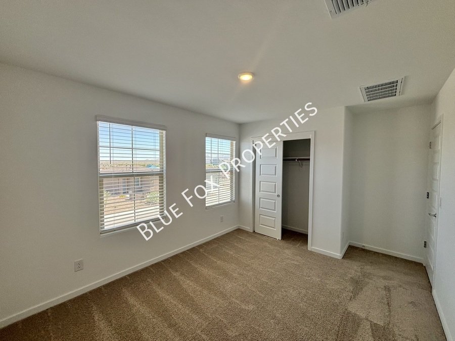 10253 West Sumullen St property image