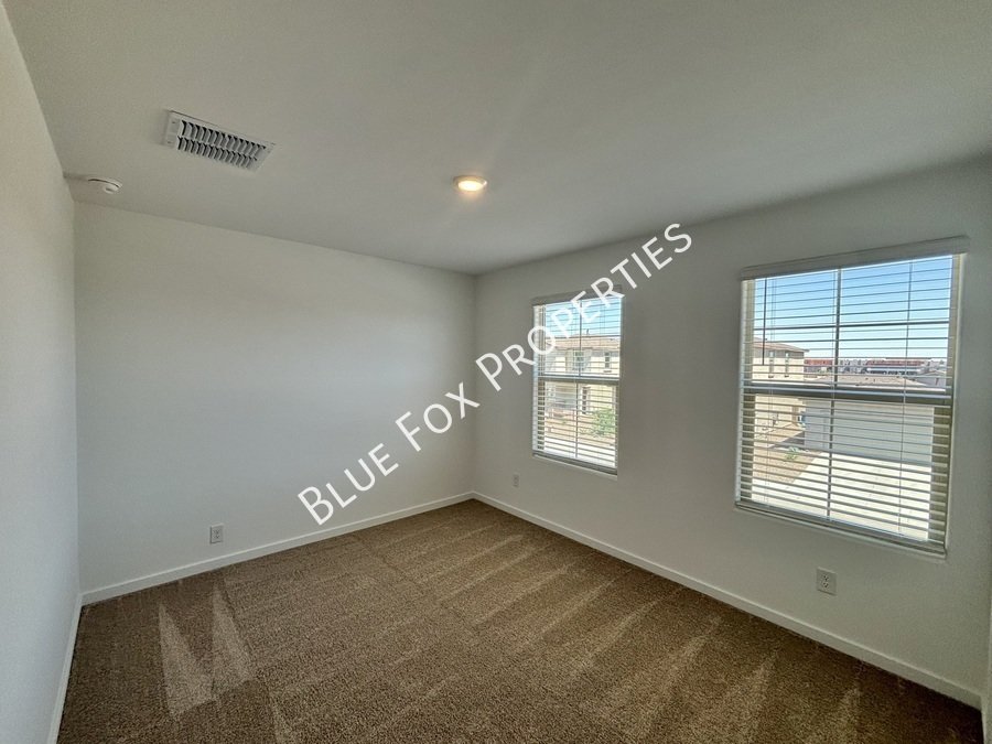 10253 West Sumullen St property image