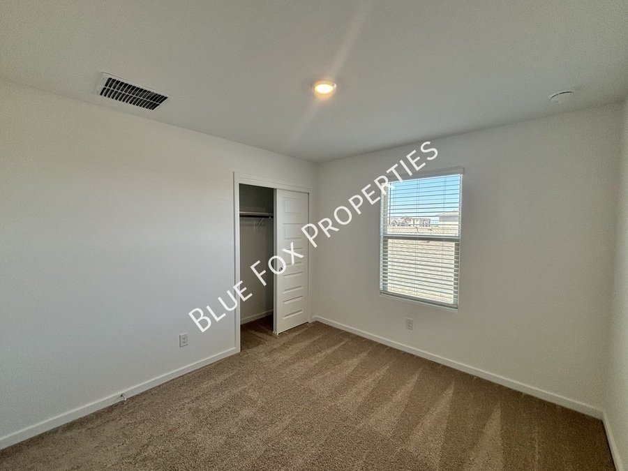 10253 West Sumullen St property image