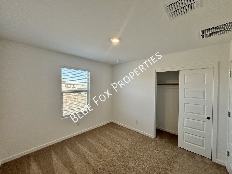 10253 West Sumullen St property image