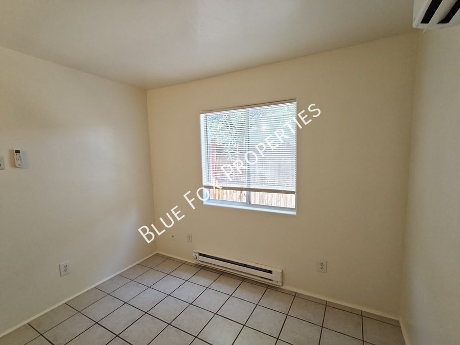 Comfortable and close to shopping and more! property image