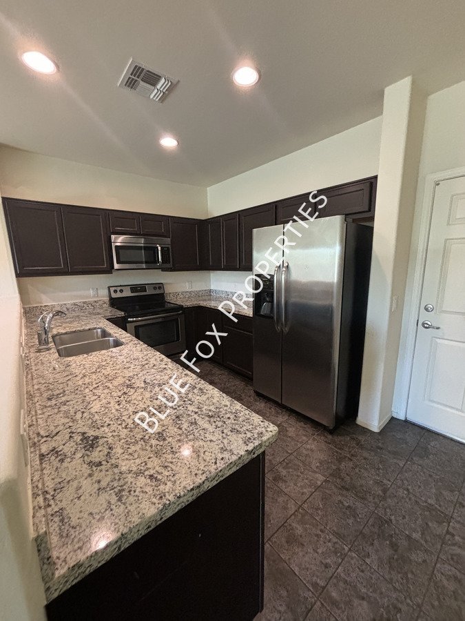 The Perfect Home Close to Tucson Mall! property image