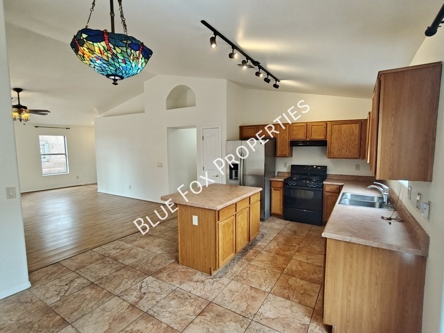 10923 S Lake Gambusi Drive property image