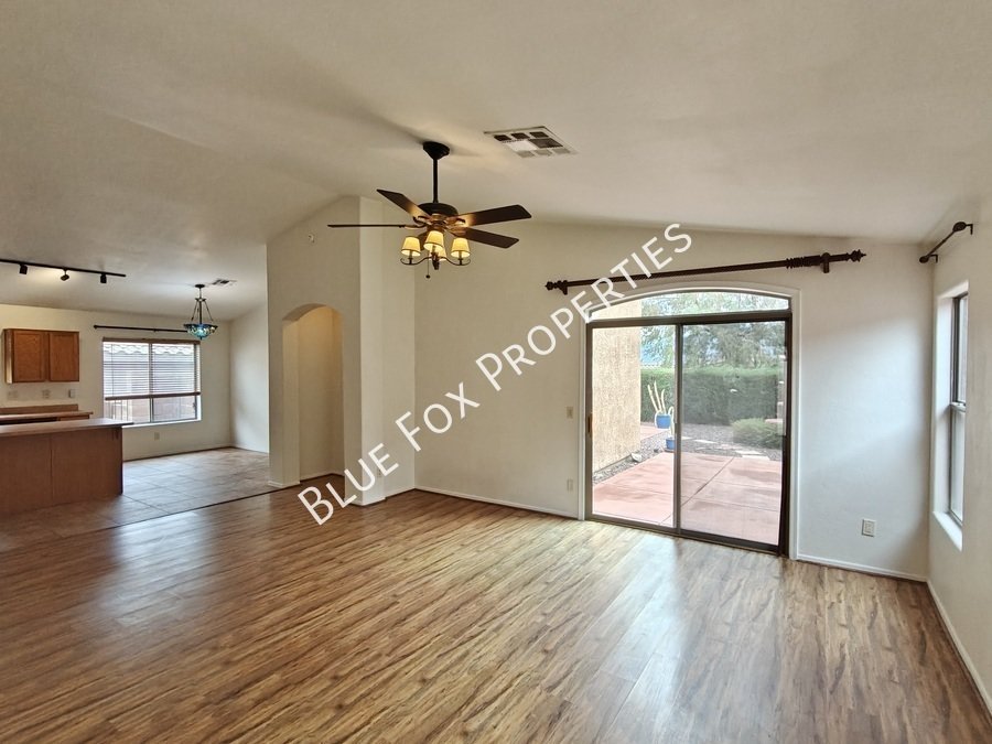 10923 S Lake Gambusi Drive property image