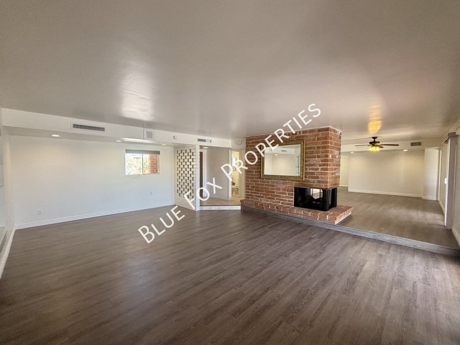 900 E Vía Lucitas property image